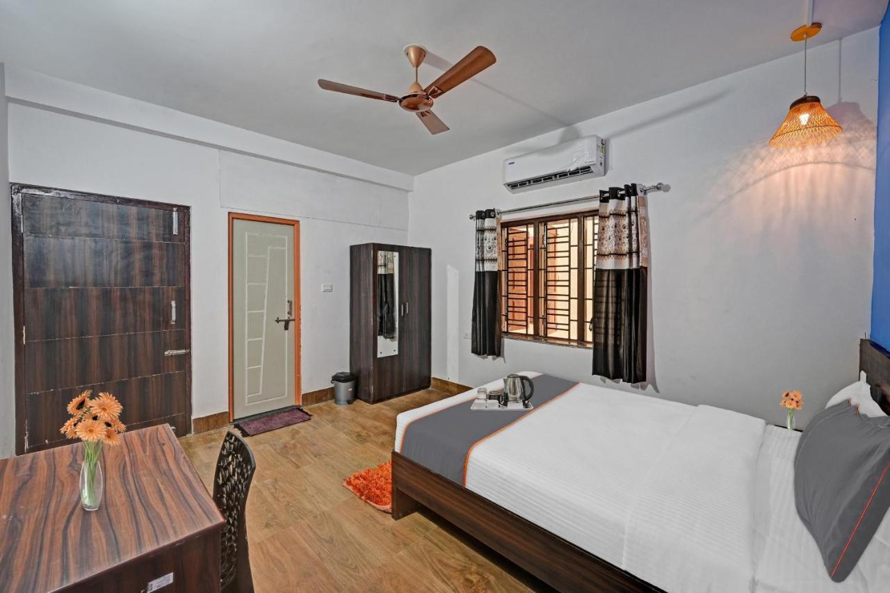 Hotel Capital O Madison Blue